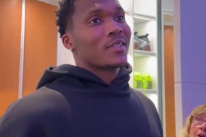 刘禹彤的处境像不像当年的唐正东？