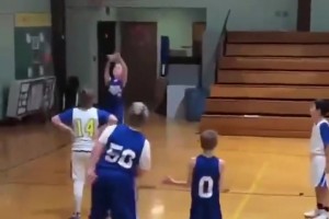 中国后卫身体素质的天花板！孙悦在奥运会上大帽魔兽霍华德