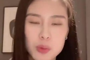 评论员：东契奇现在状态火热是我的功劳，湖人球迷不客气！