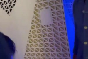 凯特琳·克拉克：詹姆斯就是我心中的GOAT，我给他拍的那张照片你们看到了吗？