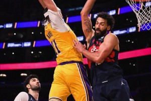 分析：首轮打湖人 是否火箭上上签？！